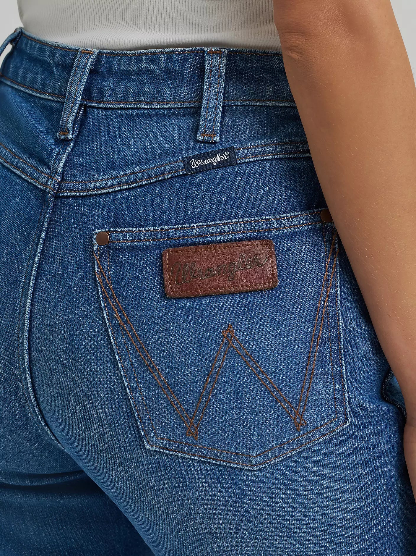 Women's Wrangler Retro® Bailey High Rise Trouser Jean