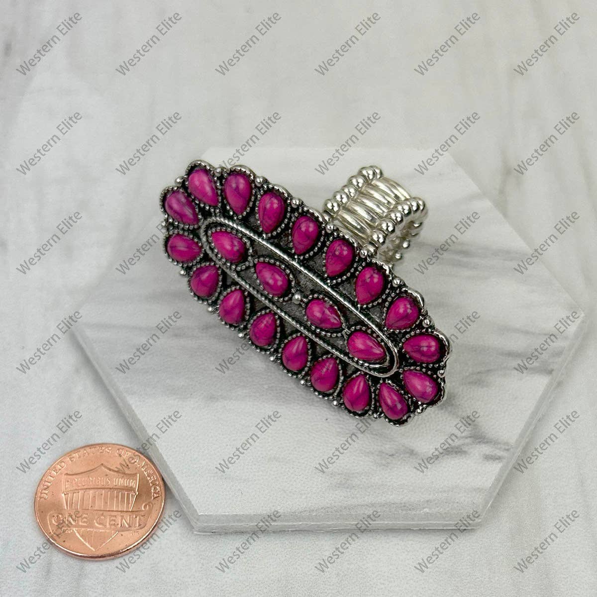 RGY220330-03-HOT PINK-SILVER Silver with hot pink stone oval concho stretch Ring