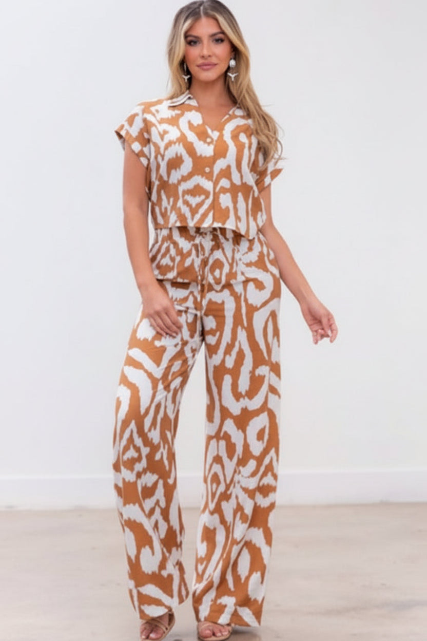 Set-crimson Charm Tie Front Top