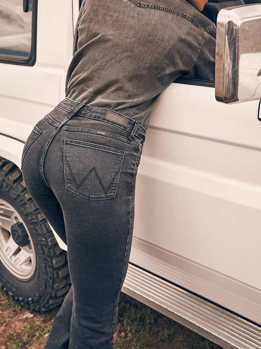 Women's Wrangler® Fierce Flare Jean-Black