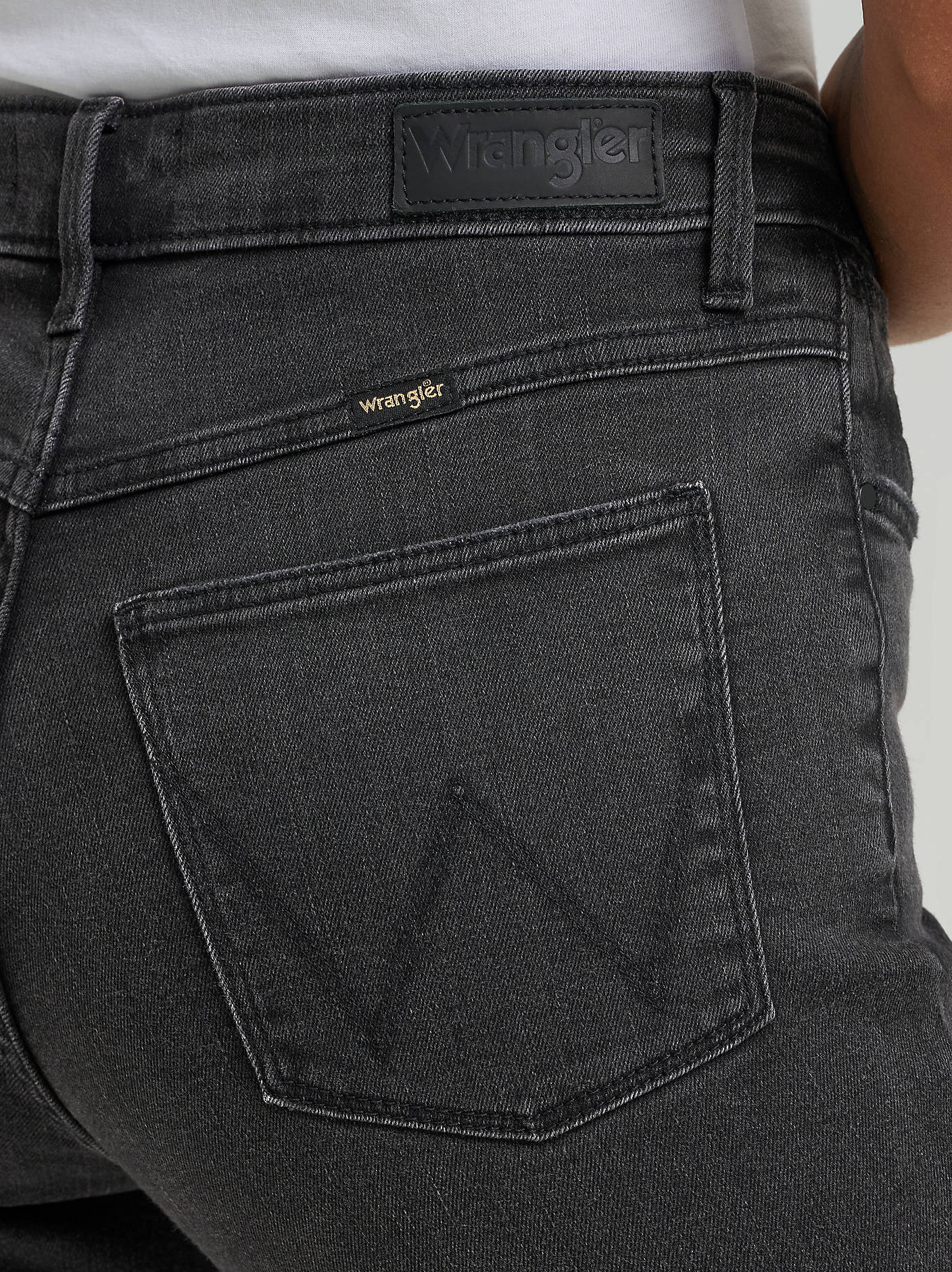 Women's Wrangler® Fierce Flare Jean-Black