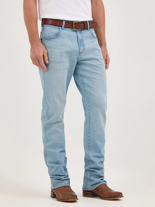 Men's Wrangler Retro® Relaxed Fit Bootcut Jean