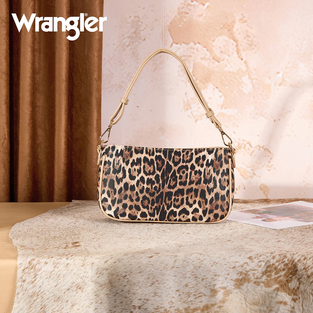 WG474-8633 Wrangler Western Leopard Print Shoulder Bag with Chain Detail -Leopard