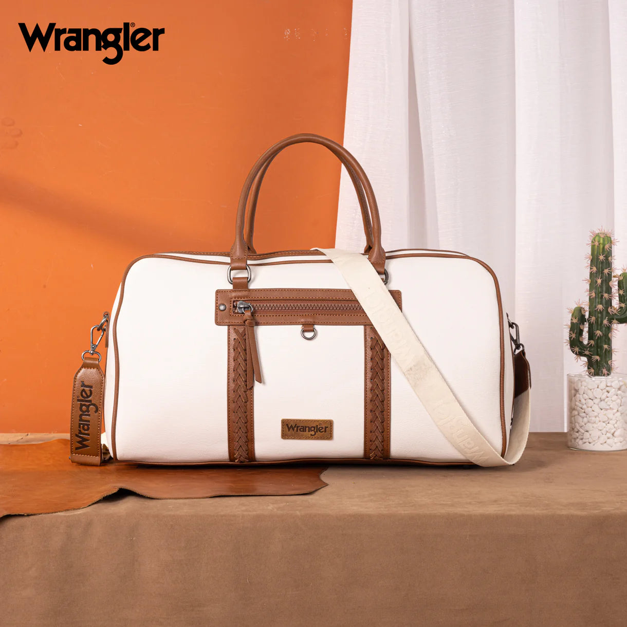 WG185-5110 Wrangler Whipstitch Collection Duffle Bag -Beige