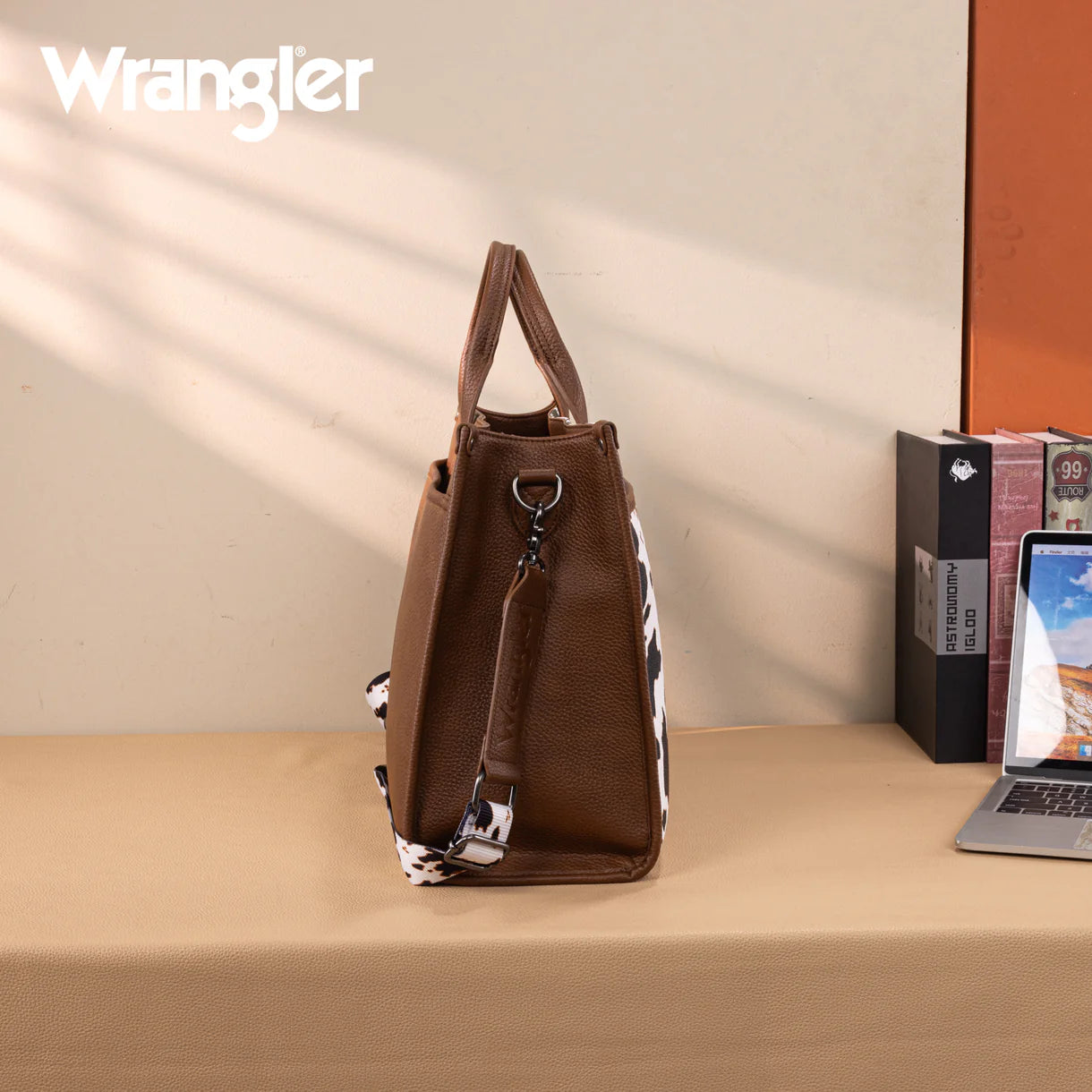 WG288-8119 Wrangler Carry-All Large Tote Work Tote /Crossbody - Cow-Brown