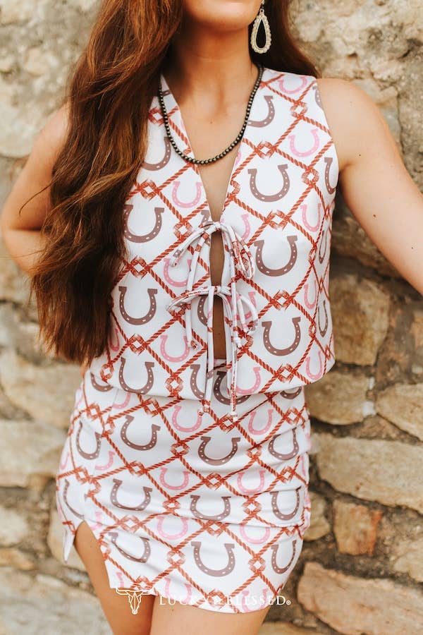 Ivory Horse Shoe Printed Sleeveless Top W Printed Skort Set