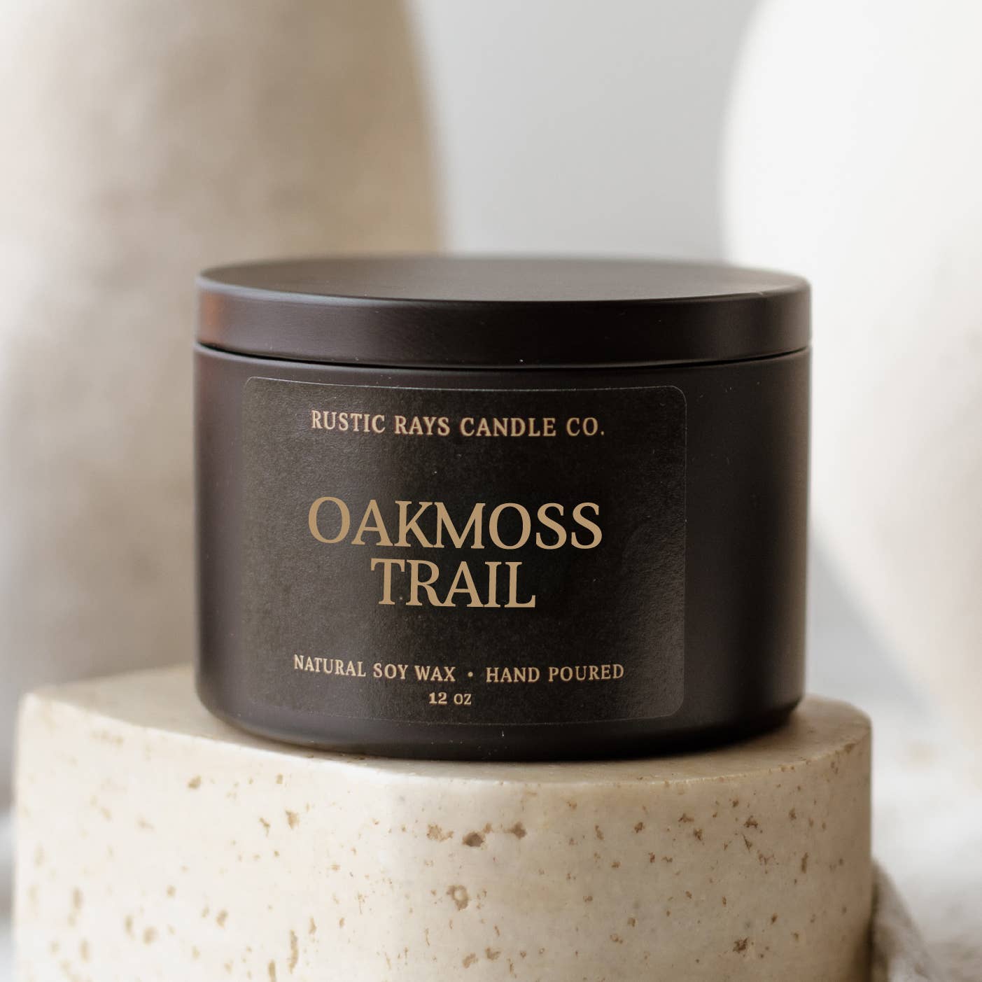 Oakmoss Trail 12 oz Soy Candle - Earthy Home Decor & Gifts