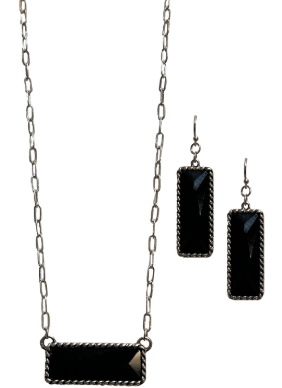 Blazin Roxx Necklace and Earrings Set Black