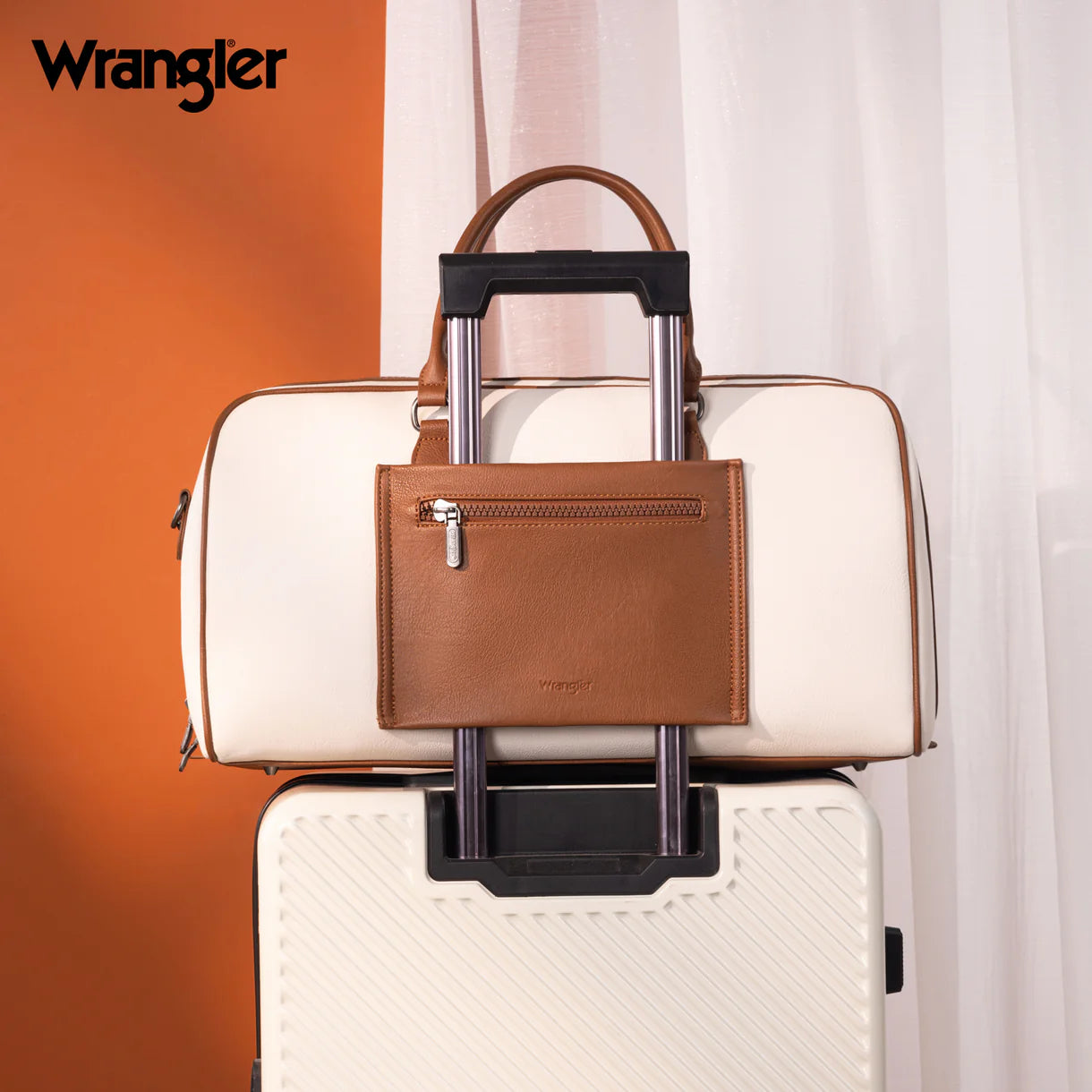 WG185-5110 Wrangler Whipstitch Collection Duffle Bag -Beige