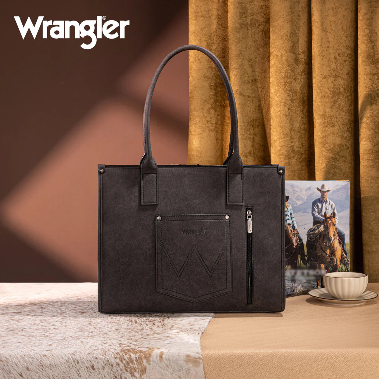 WG226G-8119 Wrangler Tooled Aztec Pattern Print Concealed Carry Large Tote - Black