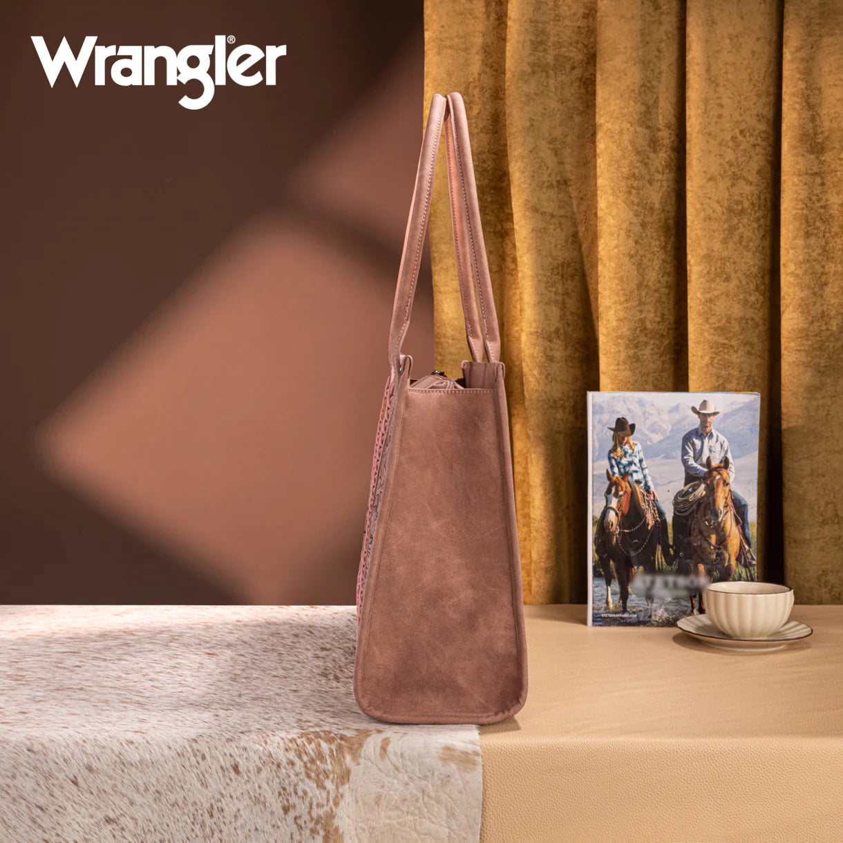 WG226G-8119 Wrangler Tooled Aztec Pattern Print Concealed Carry Large Tote -Dark Pink