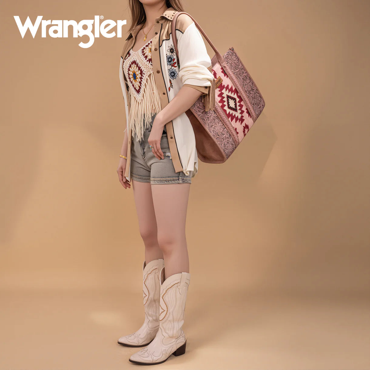 WG226G-8119 Wrangler Tooled Aztec Pattern Print Concealed Carry Large Tote -Dark Pink