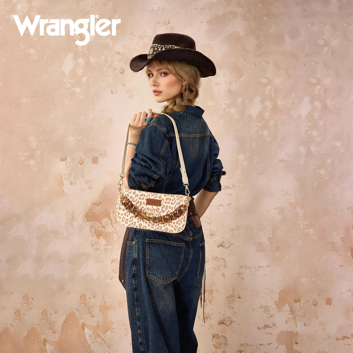 WG474-8633 Wrangler Western Leopard Print Shoulder Bag with Chain Detail -Tan