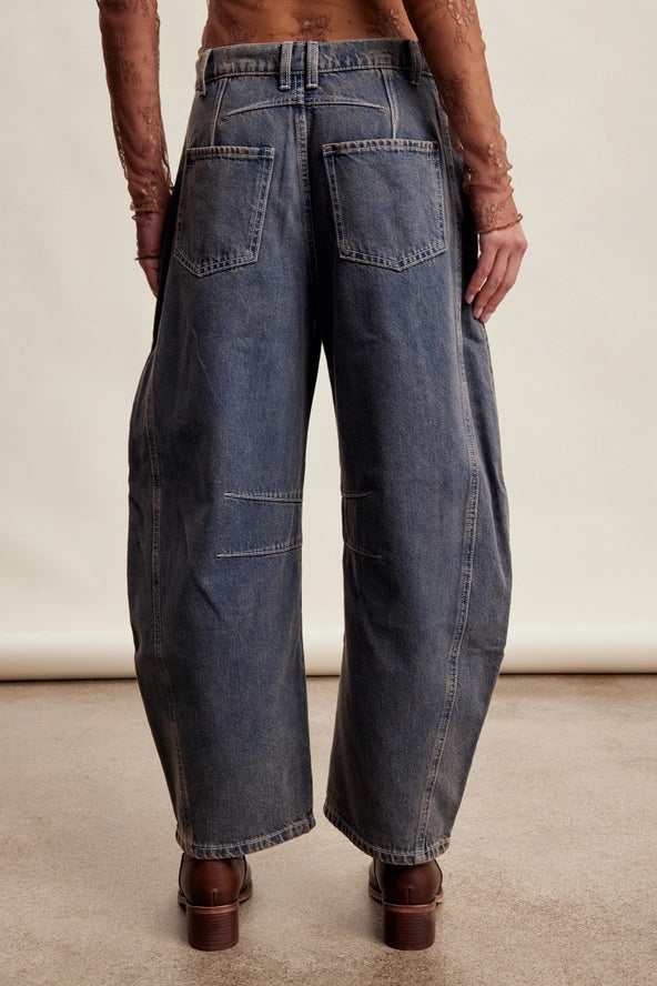 Barrel Jeans with Relaxed Fit LP0254
