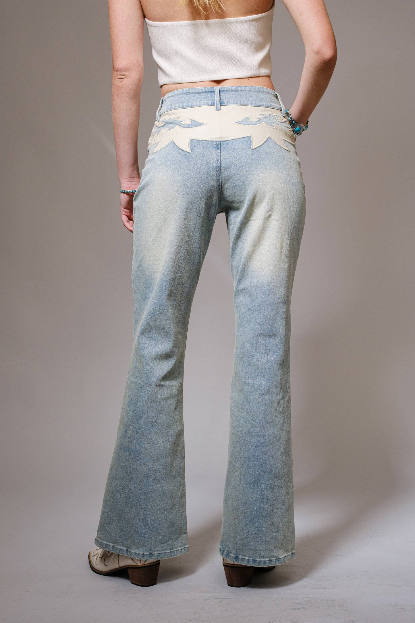 23425P - Western Contrast Patch Denim Jeans