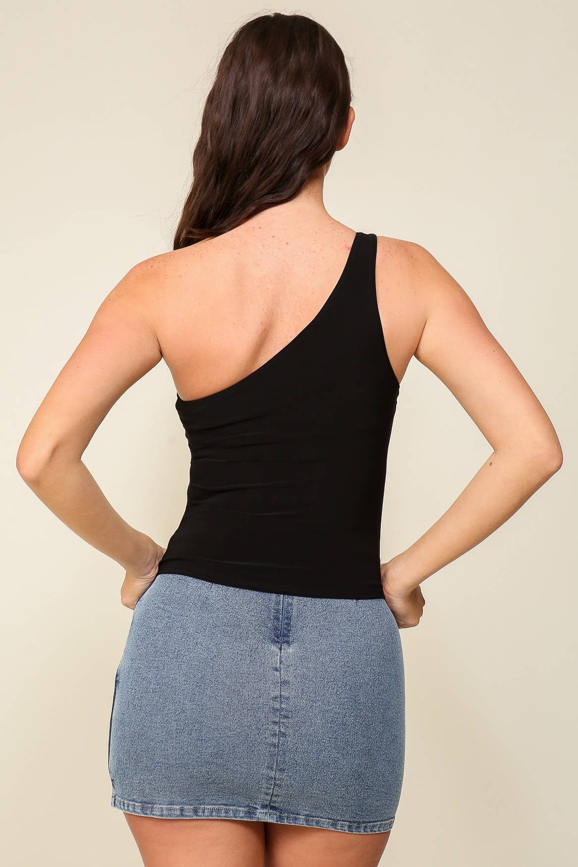 Sleek Chic One Shoulder Top 2