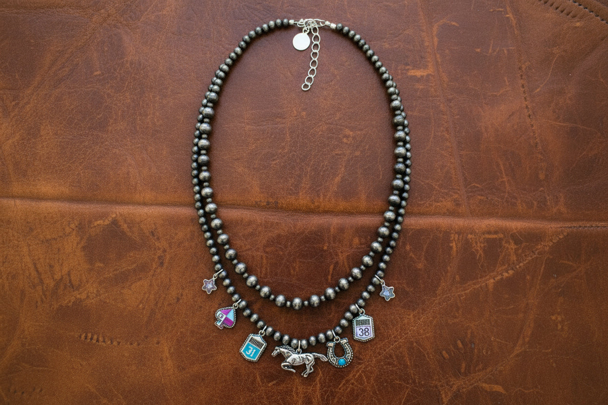 Arena Draw Silver Pearl Layered Necklace