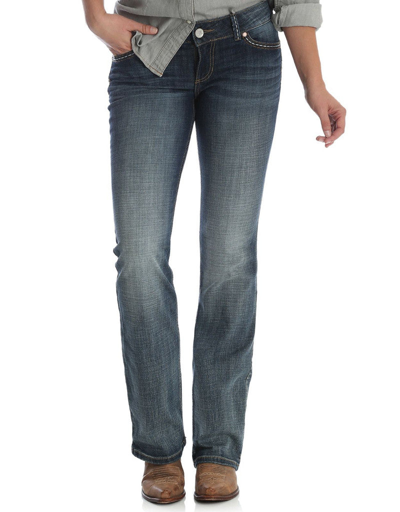 Wrangler Women's Retro Sadie Stretch Low Rise Slim Fit Boot Cut Jean - DW Wash